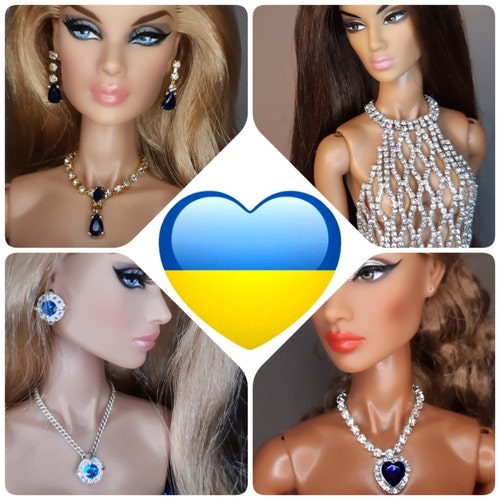 Set Anni '50 (Occhiali, Foulard, Collana, Orecchini) Su Cartoncino