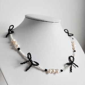 Beaded Bow Necklace, Princess Necklace, Aesthetic Jewelry, Bow Necklace, Pearl Choker