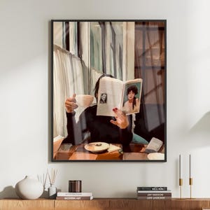 Café Reading Woman Art Print – Cozy Book Lover Décor (Digital Download)