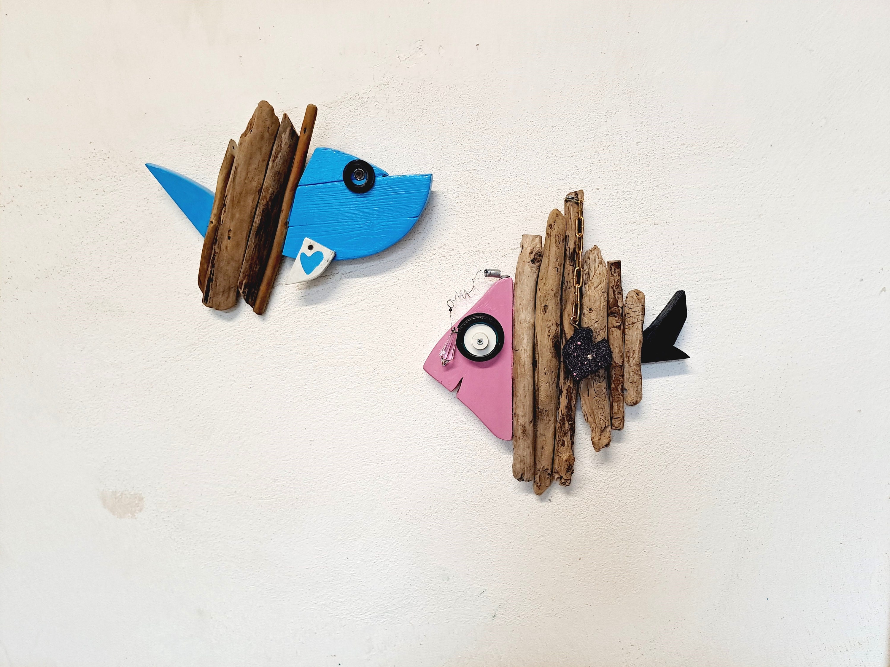 Decorazione in ceramica con pesci e barchetta - 2 - Creazioni