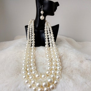 3 Layered Pearl Choker Necklace Statement with earrings