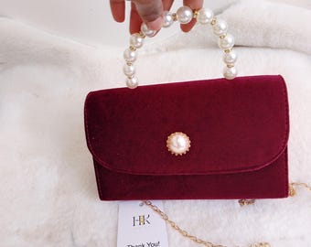 Designer Evening bag with Pearl handle