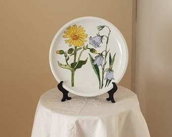 MIDSOMMAR - design MARGUERITE WALFRIDSON plate