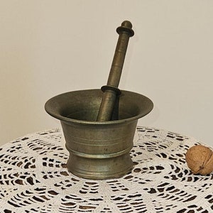 Antique Spanish bronze mortar complete with pestle