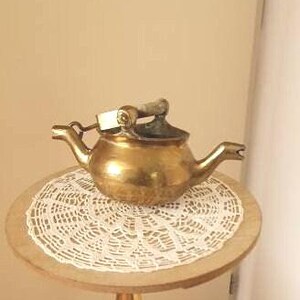 Antique bronze / brass washbasin