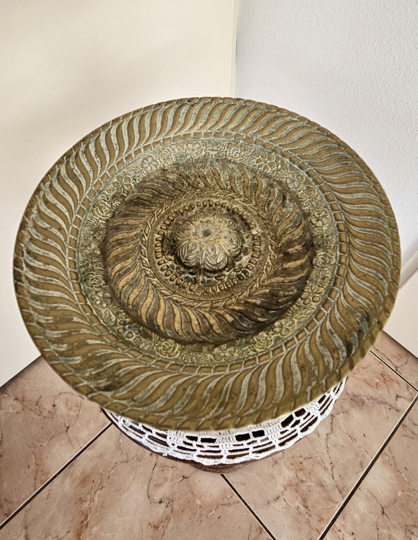 送料無料　イタリア鋳金工房　VENTURI ARTE　ブロンズ　フルーツボウル 送料無料 イタリア鋳金工房 VENTURI ARTE ブロンズ フルーツボウル