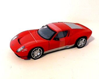 Lamborghini Miura 1:24 Scale Diecast | Motormax Toy Fty. Ltd.