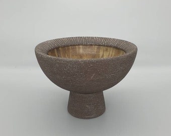 Elsi Bourelius of Sweden. A  Stoneware 'Ikebana'  Pedestal Bowl. 1960s. Signed to the base.