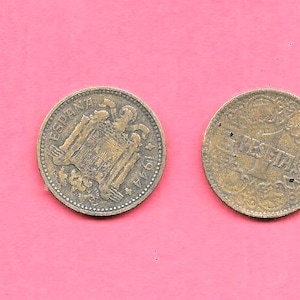 Spain Spanish km767 1944 vf circulated old WWII era 1 peseta coin