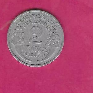 France French km886a.1 1947   2 franc old vintage aluminum coin