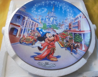 Disney World 25th Anniversary Plate Main Street USA, Vintage Like