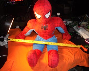 Huge 2 Foot Tall SPIDER-MAN PLUSH!!  45.00 Shipped!! Mint!!