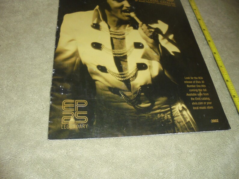 ELVIS PRESLEY Merchandise Catalog, 2002! Rarely Seen! 20.00 Shipped