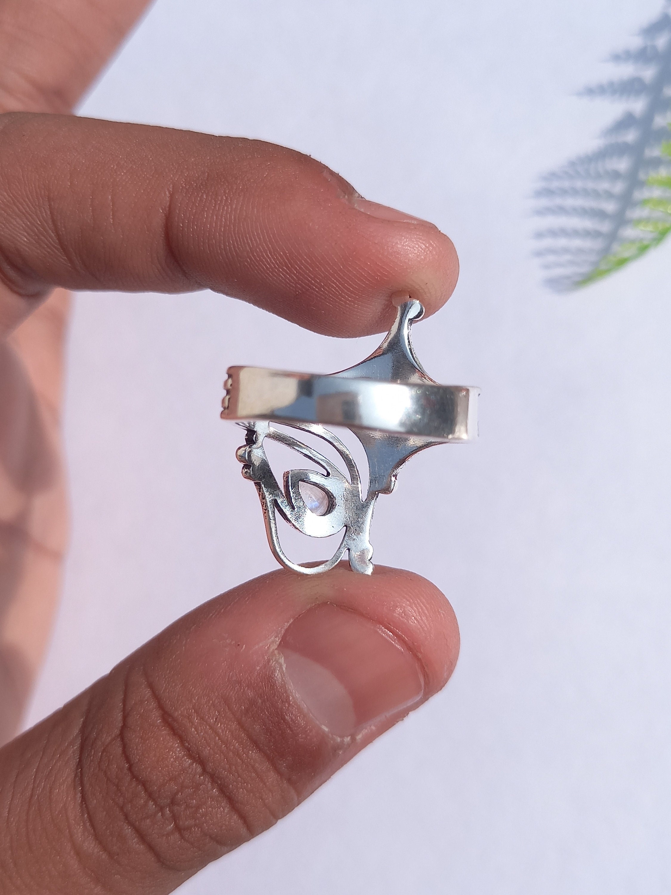 Beautiful Handmade Moonstone Ring, 92.5 Sterling Silver Ring, Moonstone Jewelry, Gemstone Ring, Handmade Ring , Gift Ring, Boho Ring