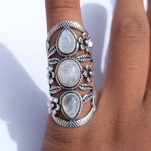 Bague faite main, Pierres précieuses naturelles, Pierre de lune, Bague plaquée argent 925, Bague complète, Bague trois pierres, Bague de créateur de fleurs