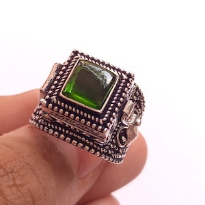 Handmade Poison Ring, Green Chalcedony Gemstone Ring, Secret Compartment Ring, Pill Box Ring, Silver Plated Ring, Openable Ring, Signet Ring