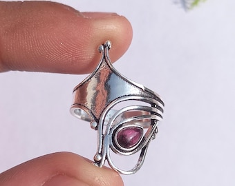Hermoso anillo de granate rojo hecho a mano, anillo de plata de ley 925, joyería de granate rojo, anillo de piedra preciosa, anillo hecho a mano, anillo de regalo