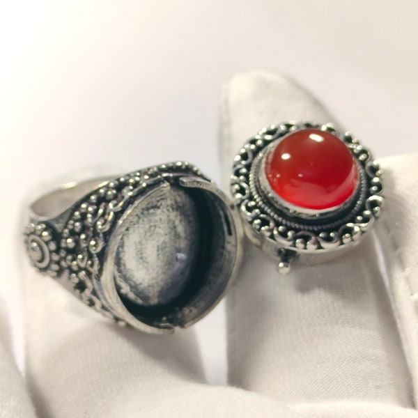 Spind Box  Poisan Ring, Carnelian Secret Box Ring, Statement Ring,Signet Spind Ring,Silver Plated Ring ,  Handmed Oxidized Rund Jewellery