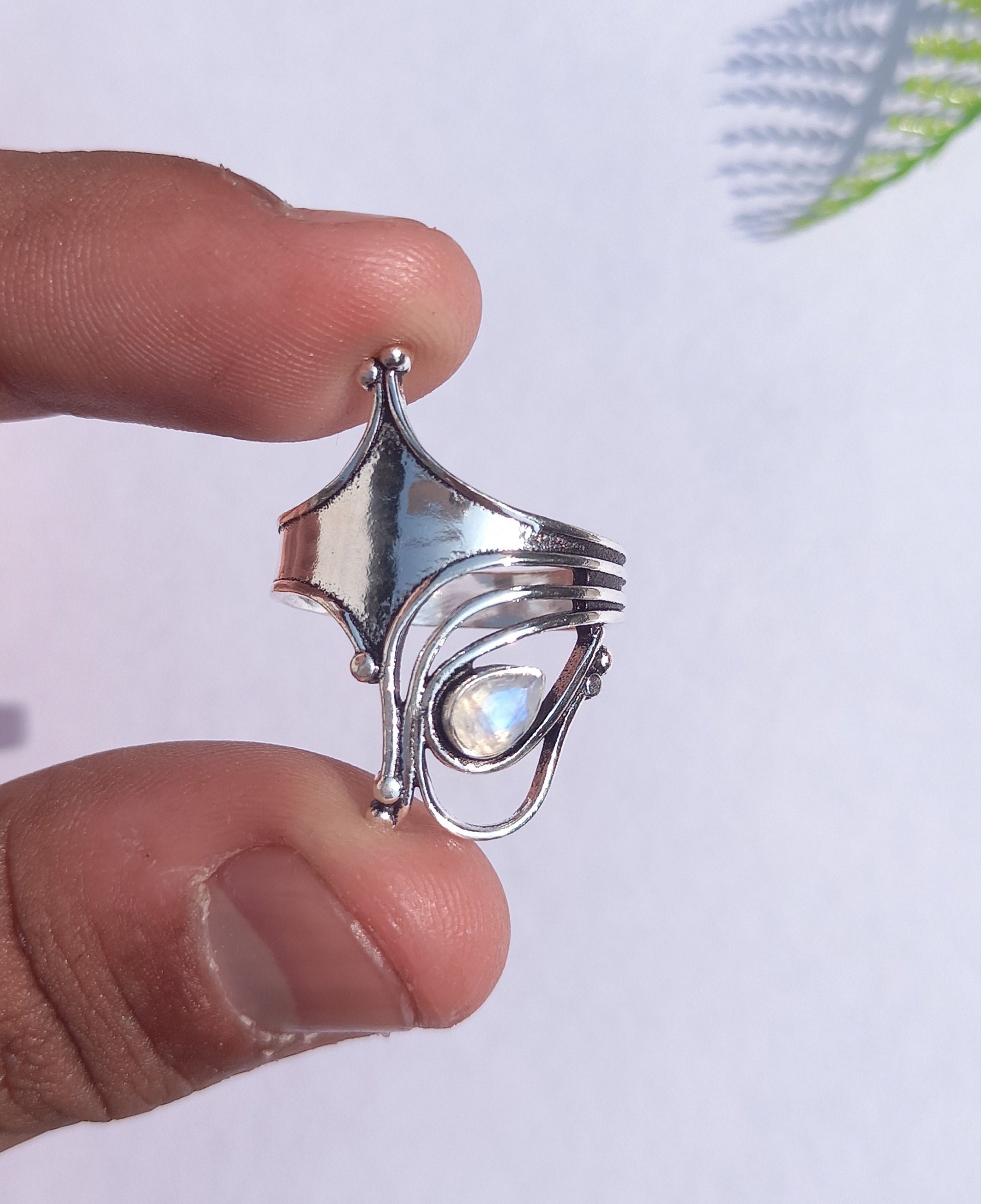 Beautiful Handmade Moonstone Ring, 92.5 Sterling Silver Ring, Moonstone Jewelry, Gemstone Ring, Handmade Ring , Gift Ring, Boho Ring