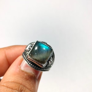 Vintage  Poison Ring, Labradorite  Secret Box Ring, Secret Compartment Ring, Handmed  Sterling Silver Ring, Statement Ring, Engagement Ring