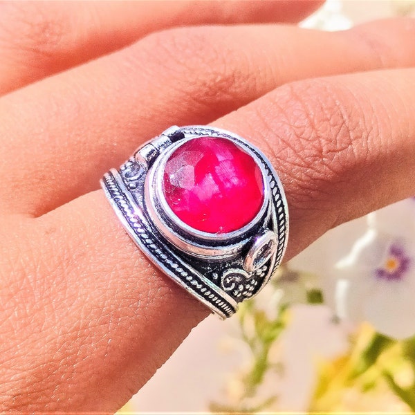 Beautiful Poison Ring, Red Ruby Secret Box Ring, Secret Compartment Ring, Handmade Silver Plated Ring , Statement Ring, Gift Jewellery