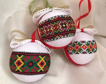 Embroidered Christmas Baubles Set, Ukrainian Ornaments, Holiday Decor