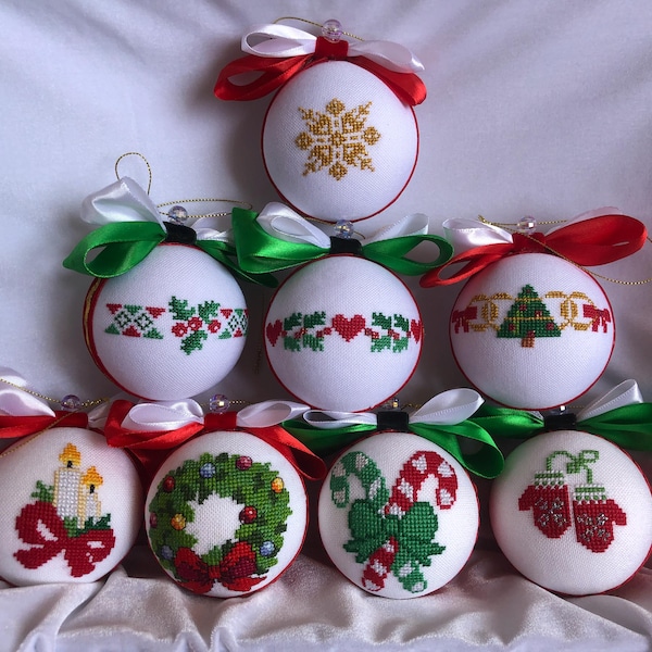 Big Christmas baubles set with 8 baubles | Christmas tree decor with embroidered ornaments