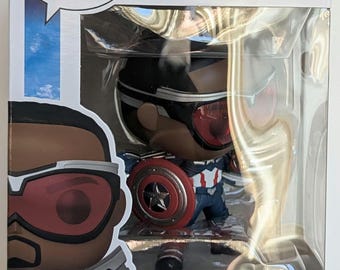 Funko Pop! Captain America: Brave New World - Captain America W/Protector