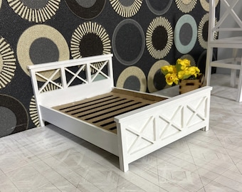 1:12 Miniature bed, 1/12 scale doll furniture, doll bed, modern dollhouse, bedroom, dollhouse double bed, diorama, roombox