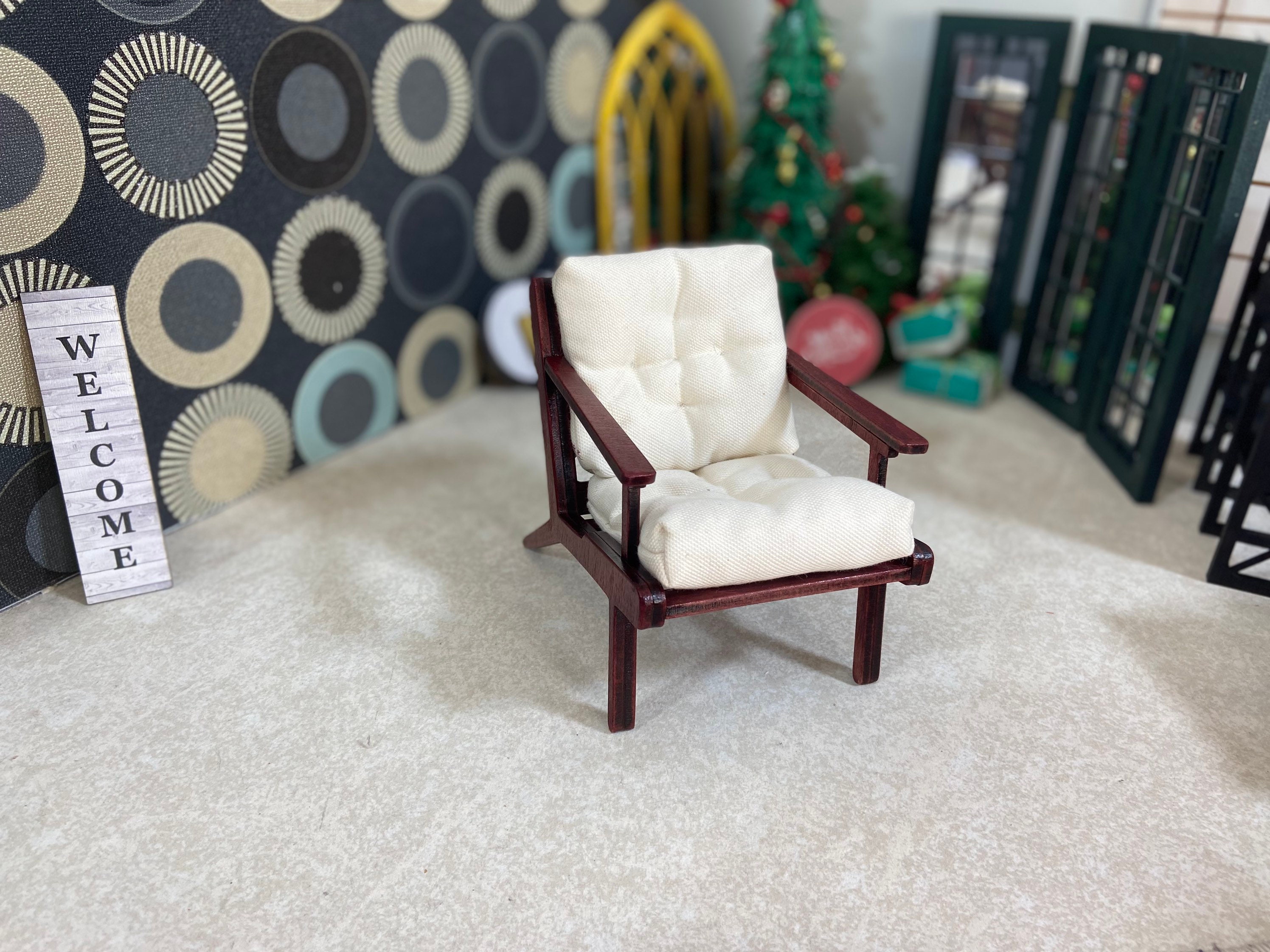 ドールハウス用木製チェア - 1:6スケールのミニチュア家具 - Etsy 日本