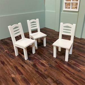 Miniature chair in 1:12 scale. Furniture for dioramas and dollhouses in 1/12 scale