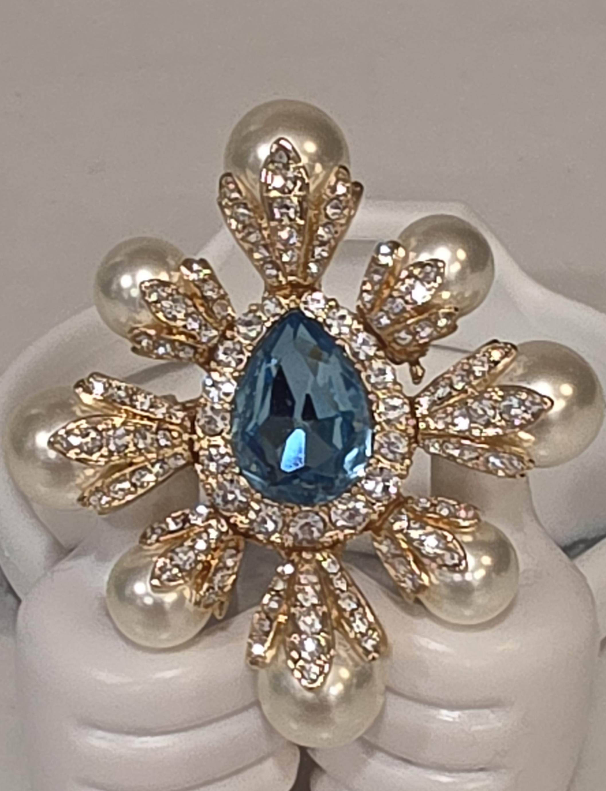 Ciner Jewelry Brooch - Etsy