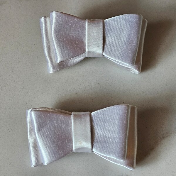 Vintage White Satin Bow Tie Shoe Clips * Lustrous White Bow Tie Satin Shoe Clips