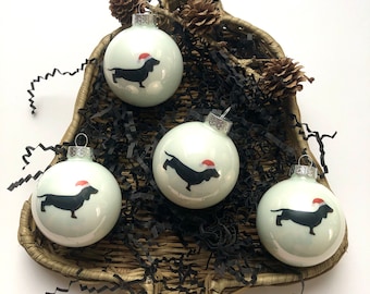 Set of 4 Christmas tree balls 'Christmas Dachshund'