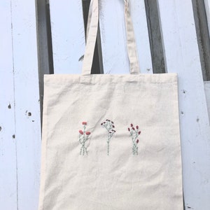 Flower bag red minimalist hand embroidered embroidery shopper shopping bag flower motif jute bag cotton