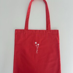 Beutel Blumen Jutebeutel Totebag Baumwolle Embroidery Ästhetisch Minimalistisch handbestickt Blumenmotiv Einkaufsbeutel Shoppen