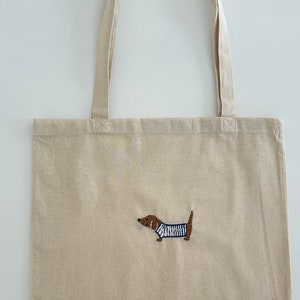 Beutel Dackel Jutebeutel Totebag Baumwolle Embroidery Ästhetisch Minimalistisch handbestickt Hundemotiv Einkaufsbeutel Shoppen