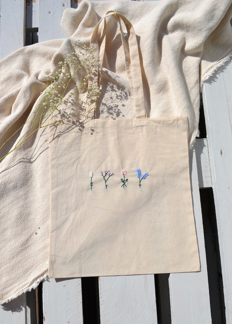 Bag Flowers Jute Bag Totebag Cotton Embroidery Aesthetic Minimalist Hand Embroidered Flower Motif Shopping Bag Shopping image 1