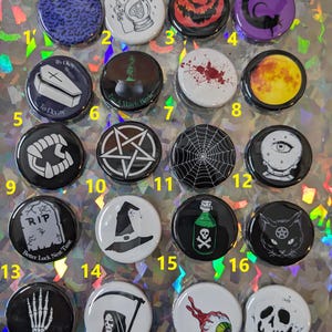 Spooky Halloween Pins 1.25&quot; Pinback Buttons