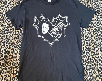 Vampira Web Heart T-Shirt
