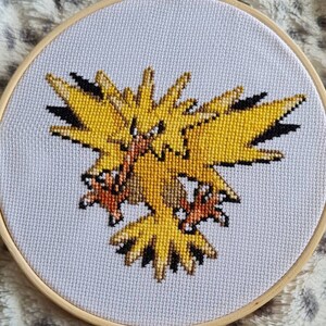 Zapdos Kreuzstich