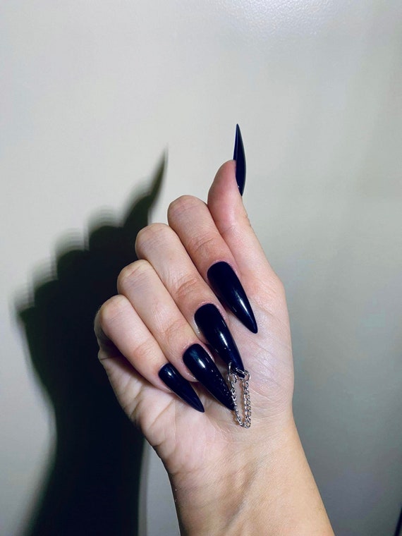 DEEP BLUE Halloween Press on Nails, Blue Nails With Piercing, Long Dark  Stick on Nails, Nail Charms, Solid Colour Press on Nails 