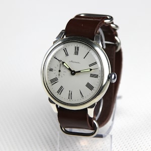 Molniya MOLNIYA mechanical wriswatches Mens big watch Classic watches