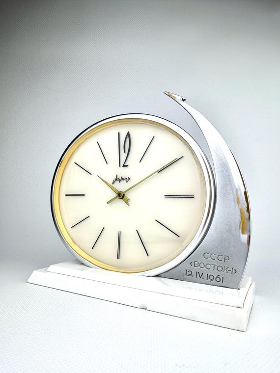 Vintage Soviet Molnija Desk Clock “vostok-1” 1960s Space Era USSR
