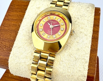 OMAX Vintage Feminino Elegante Relógios de Pulso Quartzo