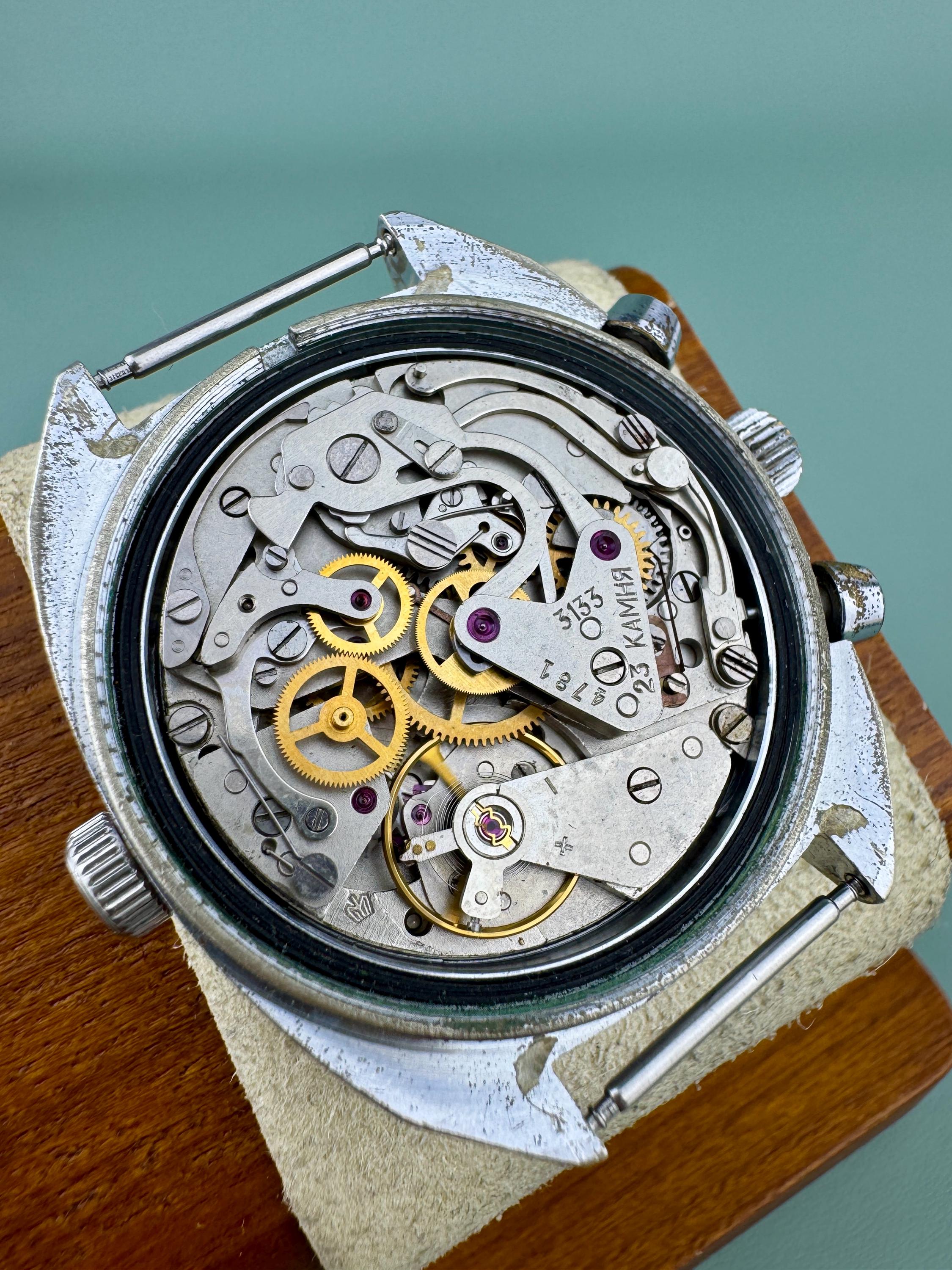 コウ Poljot OCEAN Chronograph 3133 – Vintage Soviet Navy Military Pilot