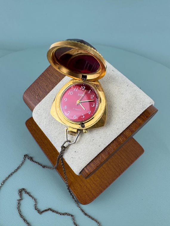 【送料込】 Zaria Pendant Watch Women Zarja Vintage Soviet Plated Gold 時計