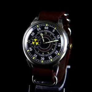 Molniya MOLNIYA mechanical wriswatches Mens big watch Classic watches