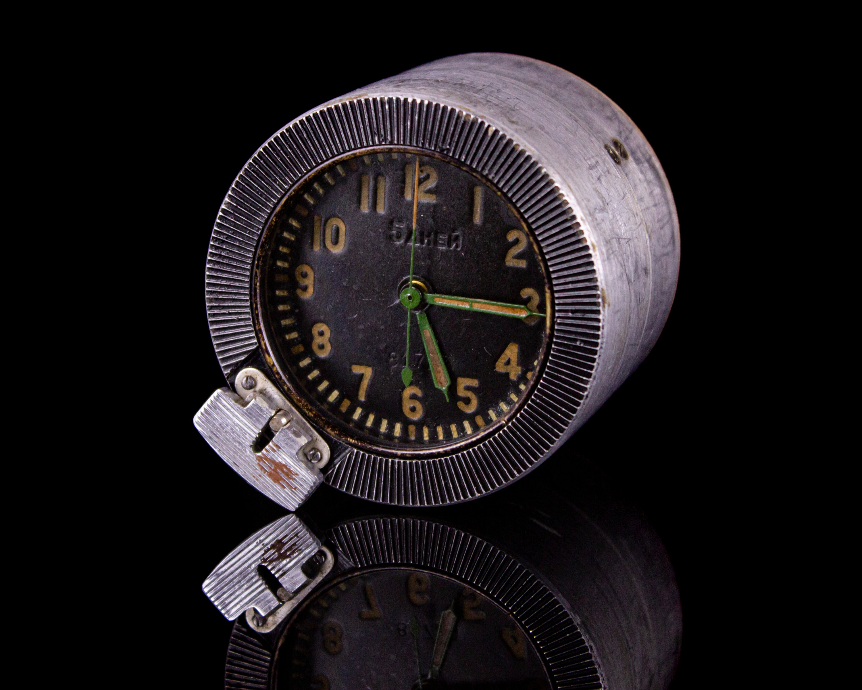 Soviet Mechanical Tank Panel Watch Desk Clock Stopwatch Time AVRM 5