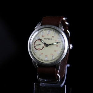 Molniya MOLNIYA mechanical wriswatches Mens big watch Classic watches